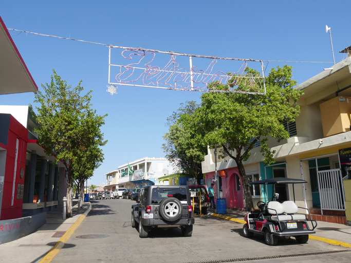 car-in-puerto-rico