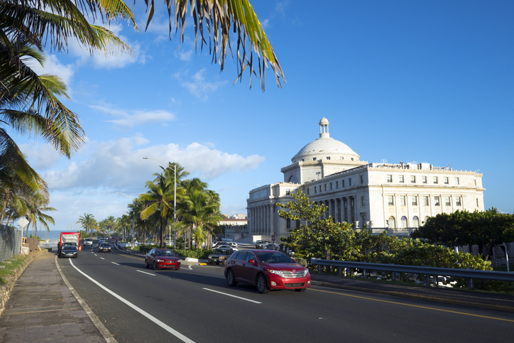 driving-in-puerto-rico